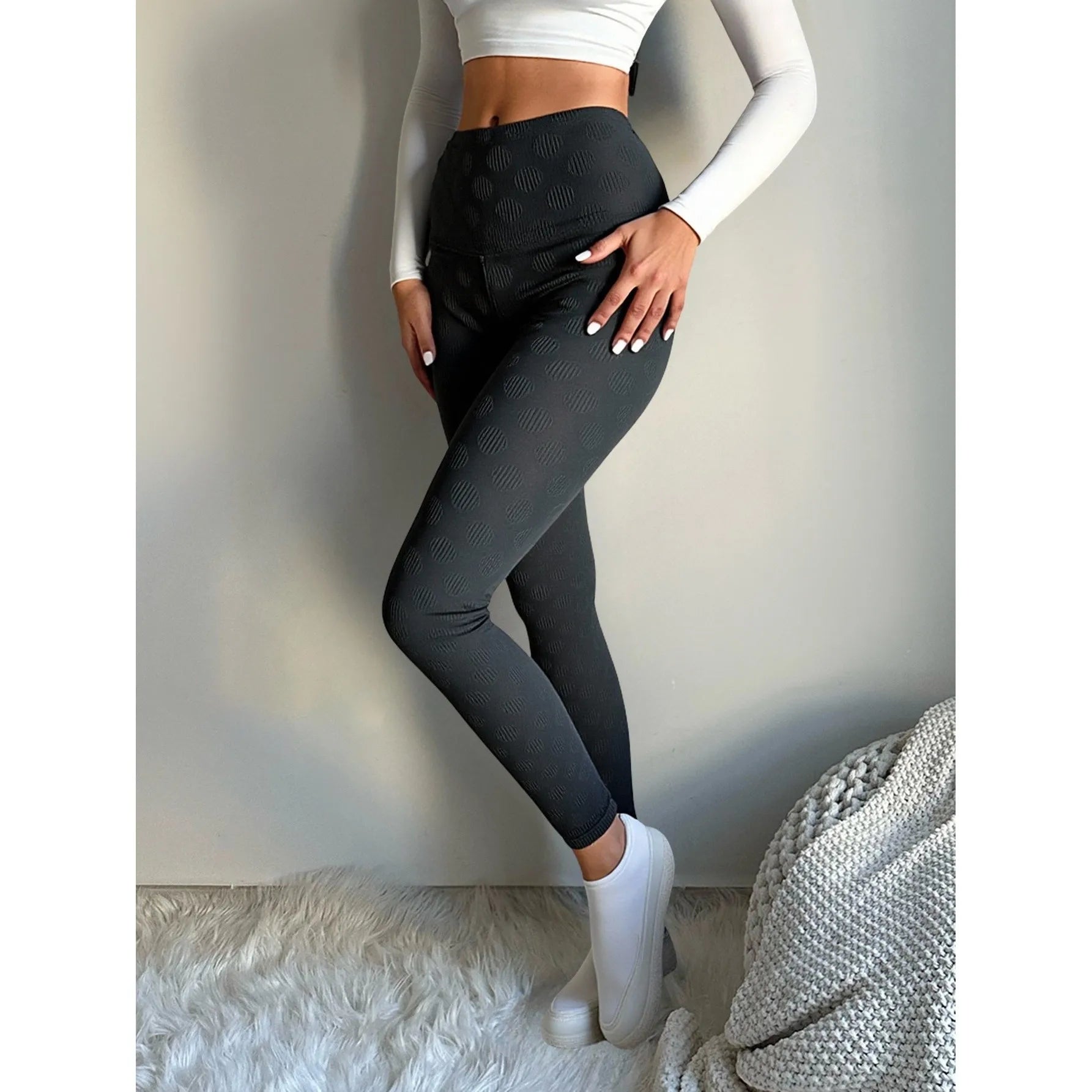 LJ Women's High Waist Seamless Solid Textured Yoga Leggings Black Calf-Length Activewear Push-Up Effect Spandex Nylon Elastic