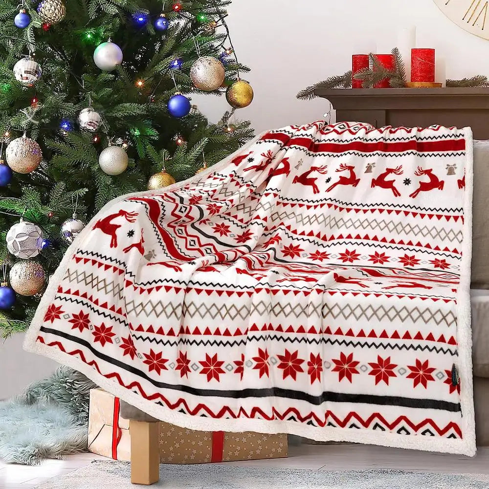 New Red Snowflake Design Raschel Blanket 100% Polyester Folded Super Soft Warm European-American Style for Winter Christmas Gift