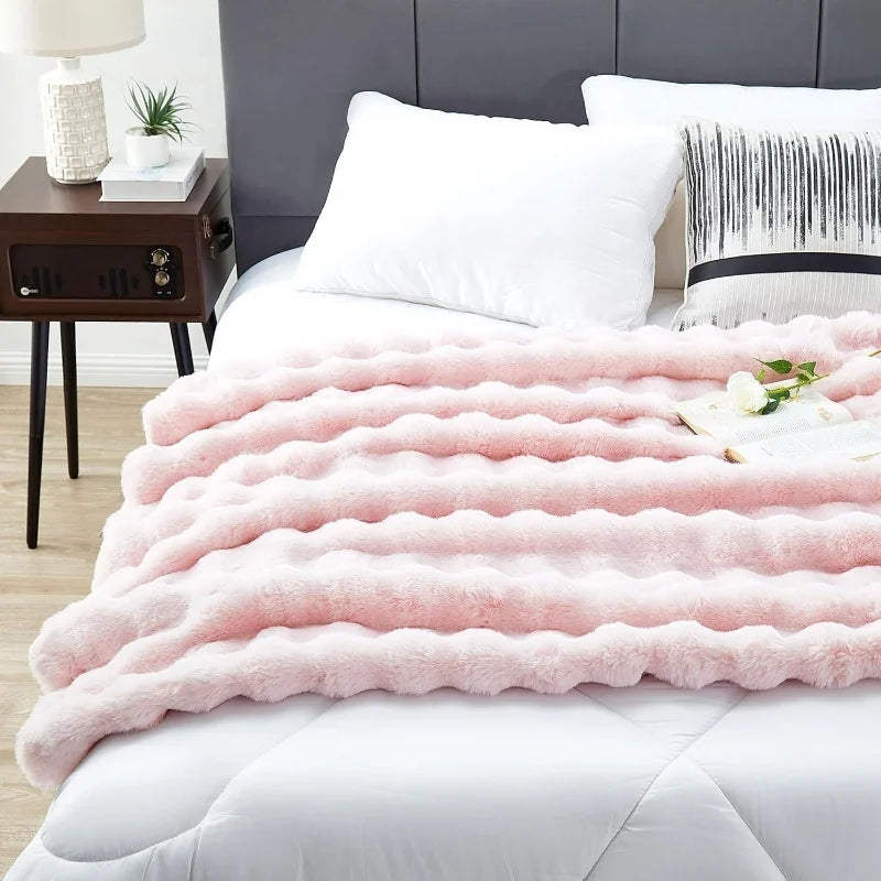 Zhengtai Home Decoration Couch Bed Sofa Rabbit Faux Fur Fuzzy Pink Throw Blanket