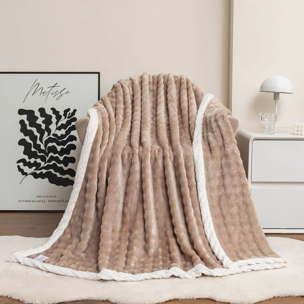 Double Layer  Thickened Cover Wholesale Woven Throw Blanket Polyester Blanket for Bed Cover